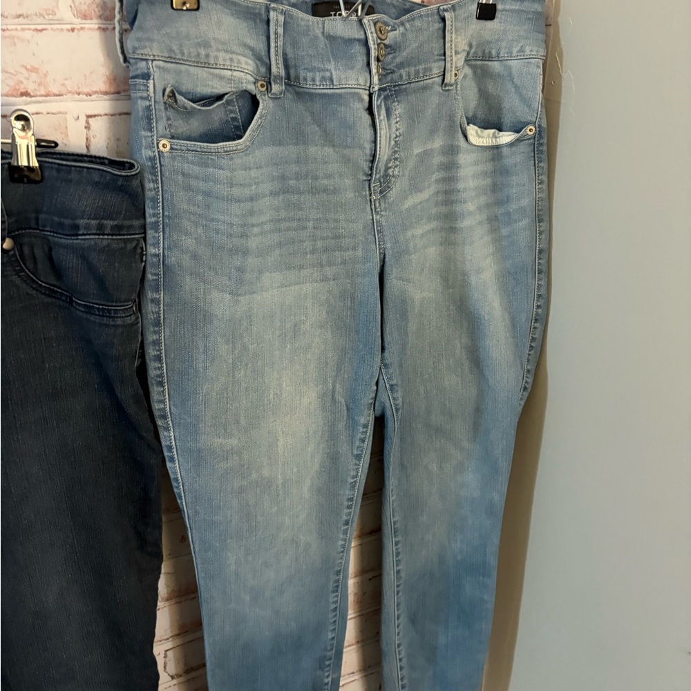 Women's Dark and Blue Jegging. Torrid - Picture 5 of 7